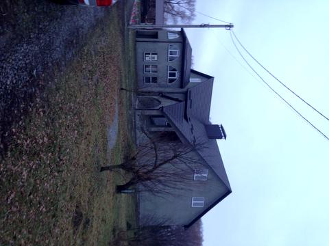 будинок за адресою Приозерна вул.