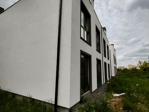 будинок за адресою Наварійська вул.