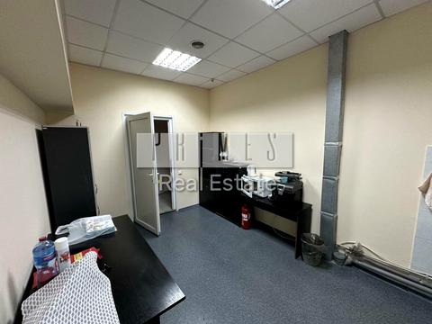 коммерческая по адресу Незалежності бульв. (50 років Жовтня), 55