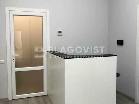 комерційна за адресою Архітектора Городецького вул., 17/1