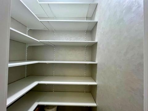 квартира за адресою Богдана Хмельницького вул., 57