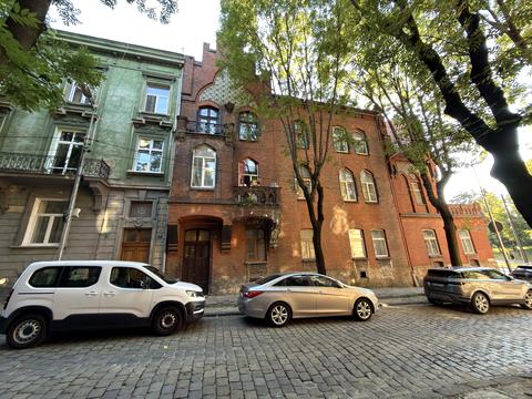 квартира по адресу Новаковского ул., 4