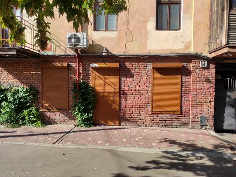 коммерческая по адресу Старопортофранковская ул., 135