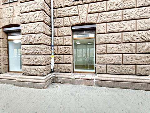 коммерческая по адресу Вокзальная пл. (Петровского), 1
