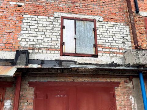 паркомісце за адресою Тернопільська вул., 13/3а