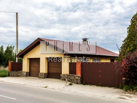 будинок за адресою Зоряна вул.