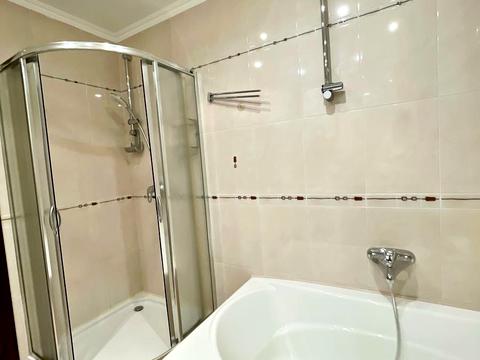 квартира за адресою Старонаводницька вул., 4-В