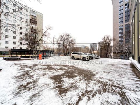 комерційна за адресою Василя Тютюнника вул. (Анрі Барбюса), 28
