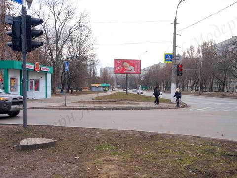 комерційна за адресою Гвардійців-Широнінців вул., 24