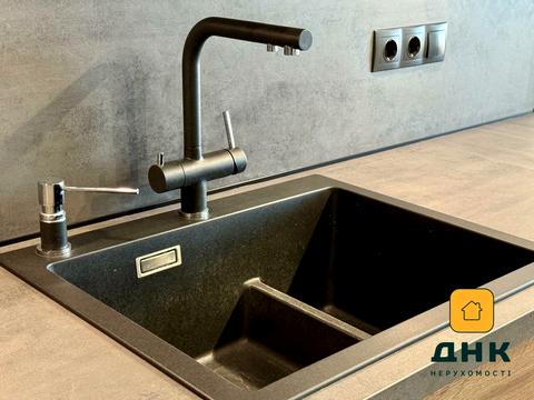 квартира за адресою Андрія Гулого-Гуленка вул. (Віце-адмірала Азарова), 8а