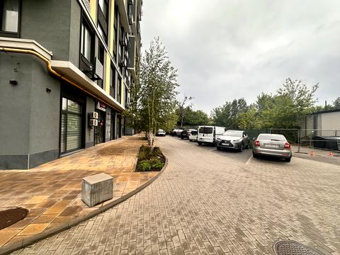 комерційна за адресою Ломоносова, 40