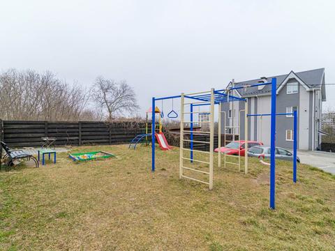 коммерческая по адресу Миколи Бурачека пер. (Левітана), 4