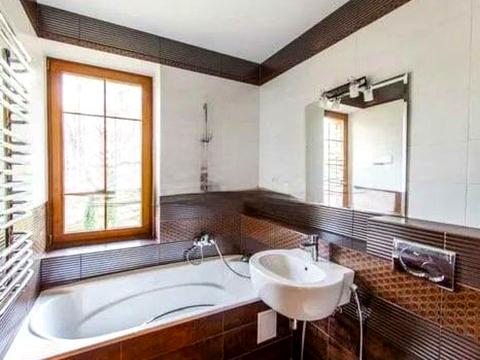 дом по адресу Бучанський