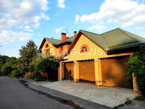 дом по адресу Печерская пл.