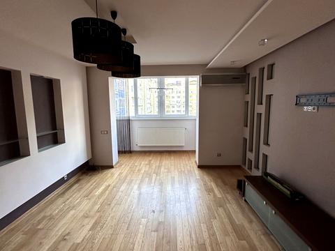 квартира за адресою Василя Симоненка вул., 33