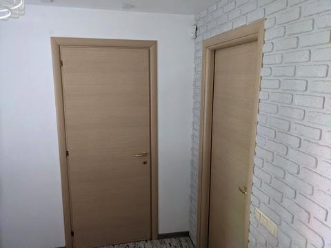 комерційна за адресою Кам'янецька вул., 118