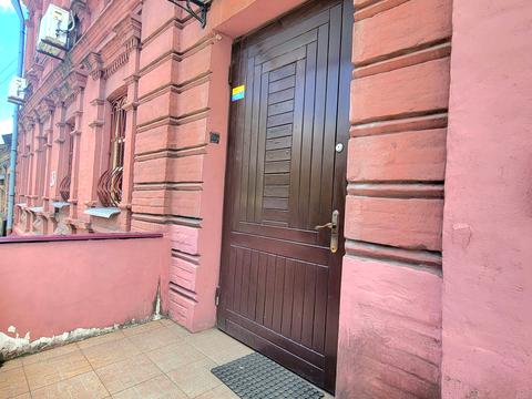 коммерческая по адресу Короленко ул., 37