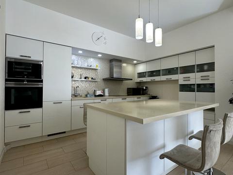 квартира за адресою Київ, Оболонська набережна вул., 1