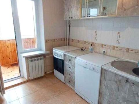 квартира за адресою Ревуцького вул., 8