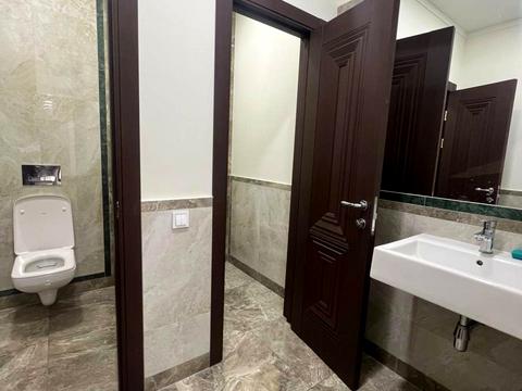 коммерческая по адресу Жилянская ул., 68