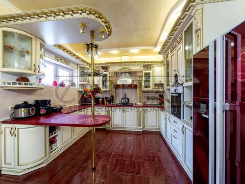 будинок за адресою Лісна