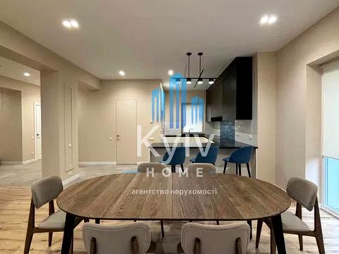 дом по адресу вул. Набережна