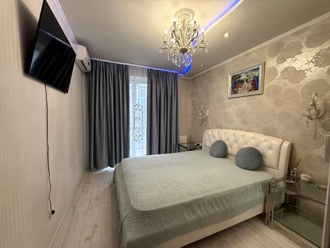 квартира за адресою Володимира Івасюка вул., 7