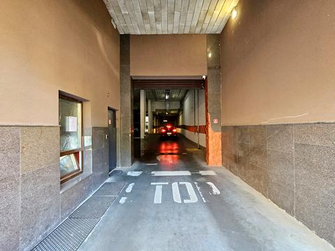 паркоместо по адресу Дегтярная ул., 16