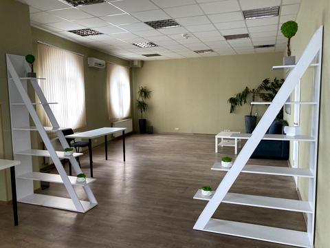 коммерческая по адресу Оболонская набережная ул., 1