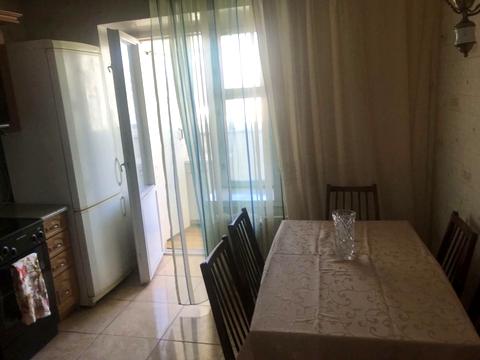 квартира за адресою Драгоманова вул., 44-А