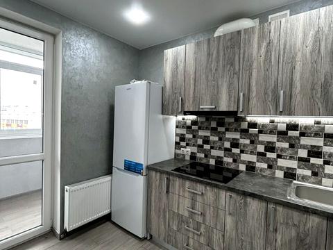квартира за адресою Казакевича, 31