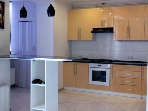 квартира за адресою Таїрова вул., 6