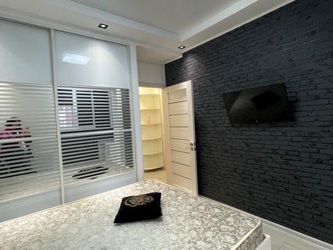 квартира по адресу Драгоманова ул., 6г