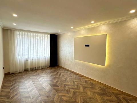 квартира по адресу Комарова, 31