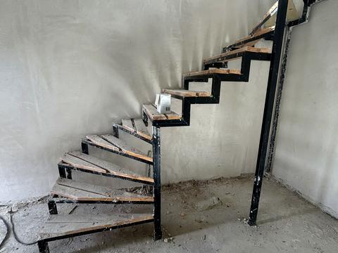 будинок за адресою Надажинська