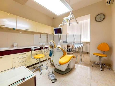 комерційна за адресою Володимира Івасюка просп. (Героїв Сталінграду), 6-К