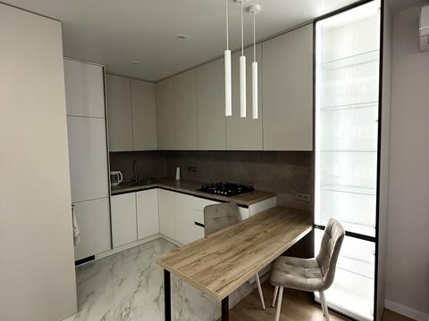 квартира за адресою Топольна вул., 4б