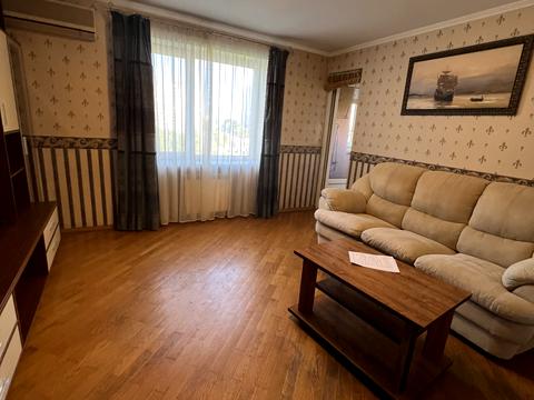 квартира за адресою Симиренка вул., 2/19