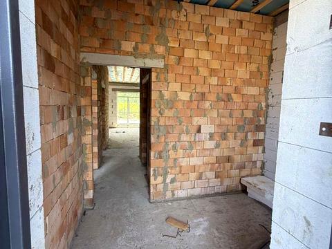 будинок за адресою успішна