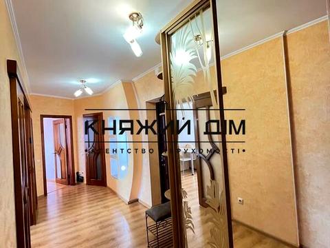 квартира за адресою Срібнокільська вул., 1