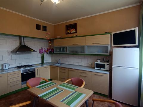 будинок за адресою Самоцвітна вул. (Сахалінська)