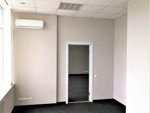 комерційна за адресою Голосіївська вул., 17