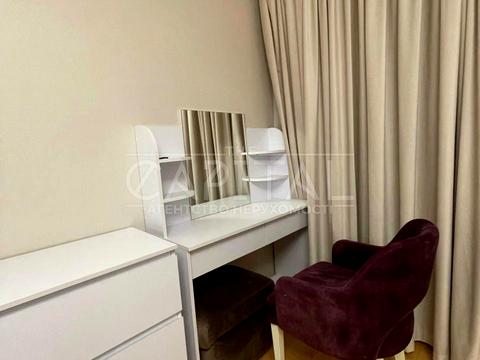 квартира за адресою Метрологічна вул., 42