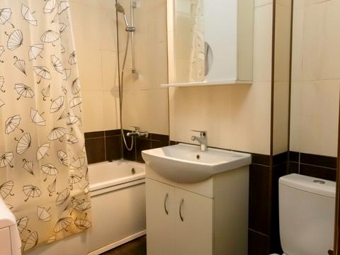 квартира по адресу Героев Небесной Сотни просп., 18/2