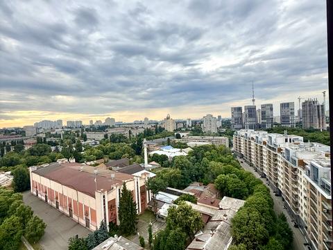 квартира за адресою Берестейський просп. (Перемоги), 42а