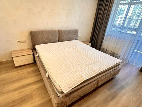 квартира за адресою Олександра Олеся вул., 7