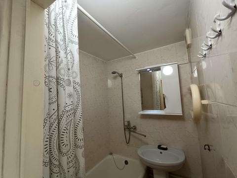 квартира за адресою Патріарха Мстислава Скрипника вул., 9