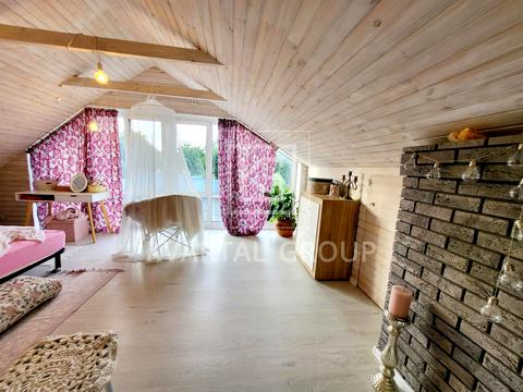 будинок за адресою Свято-Покровська вул. (Леніна)