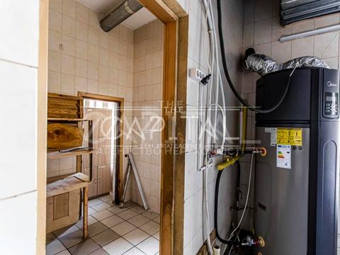 коммерческая по адресу Леси Украинки бульв., 28В