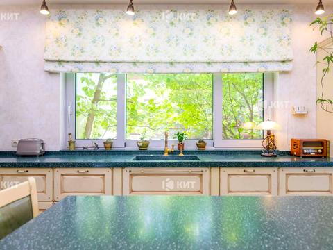 дом по адресу Алексеевская ул.